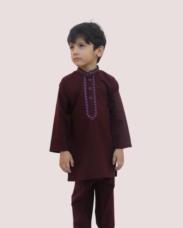 Khaiss. introduced best quality cloths Maroon color cotton embroided kurta for kids children picture online shopping in islamabad rawalpindi peshawar nowshera lahore karachi pakistan