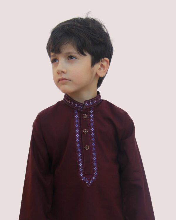 Khaiss. introduced best quality cloths Maroon color cotton embroided kurta for kids children picture online shopping in islamabad rawalpindi peshawar nowshera lahore karachi pakistan